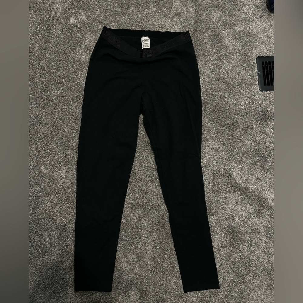 PINK Victoria’s Secret leggings